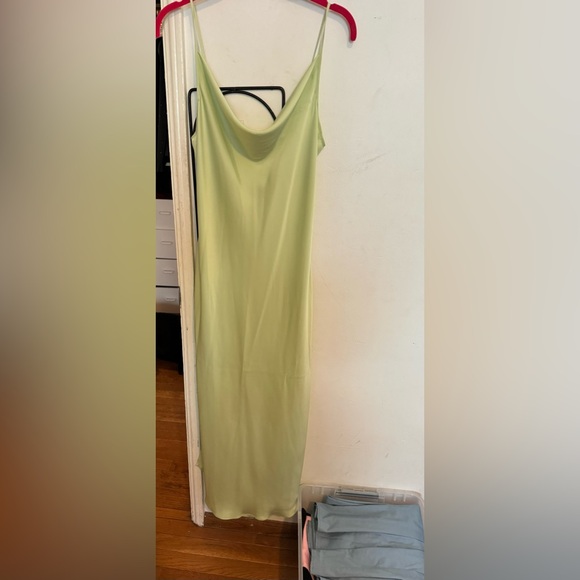 Lime green army brook slip dress - Picture 5 of 5